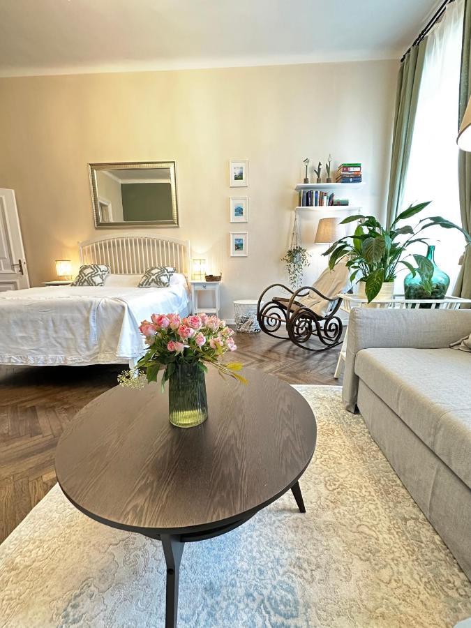 The Spot With Green Chair - Cozy Space Near Danube Budapešť Exteriér fotografie